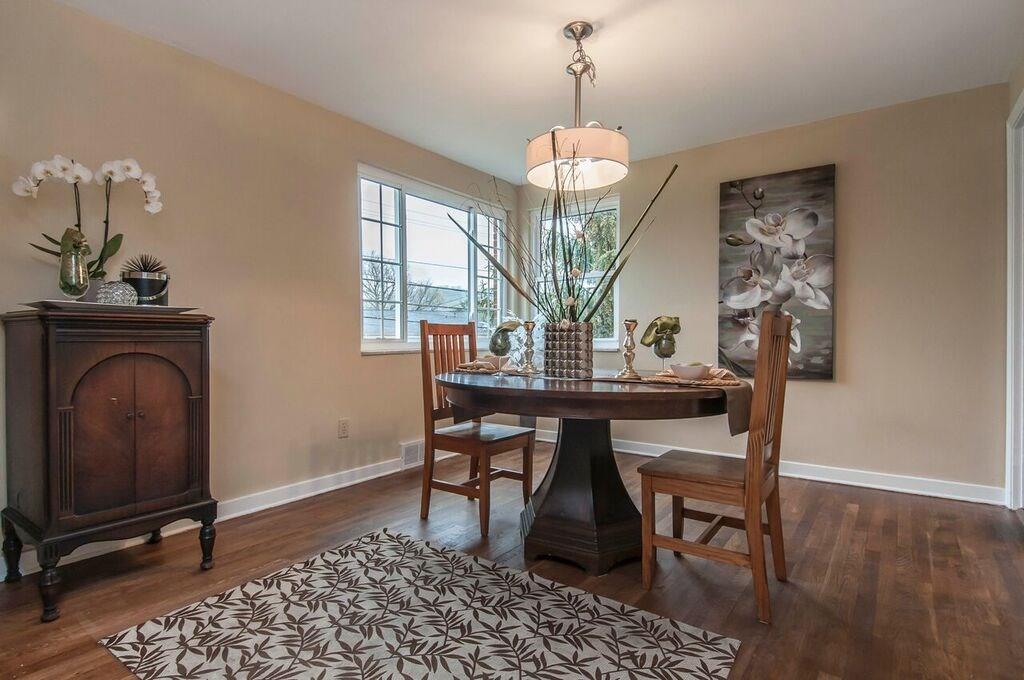 1327 Freeport Road Pittsburgh, PA 15238 - Photo 8 of 25 Even on cloudy days, the two corner windows ensure the dining room is bright and inviting.