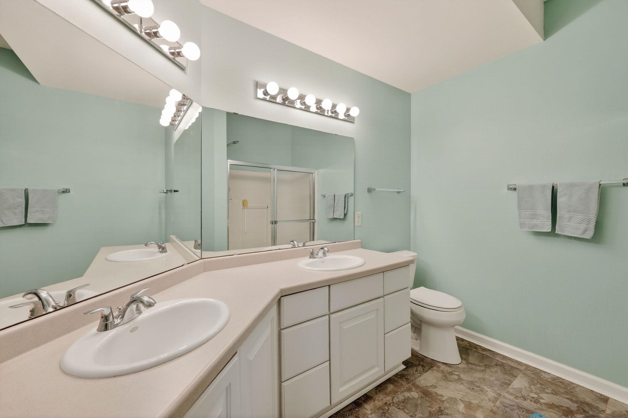 6043 Cottontail Madison, WI 53718 - Photo 21 of 56