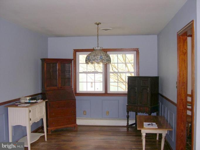 9021 Legion Road Denton, MD 21629 - Photo 14 of 18 Dining Area