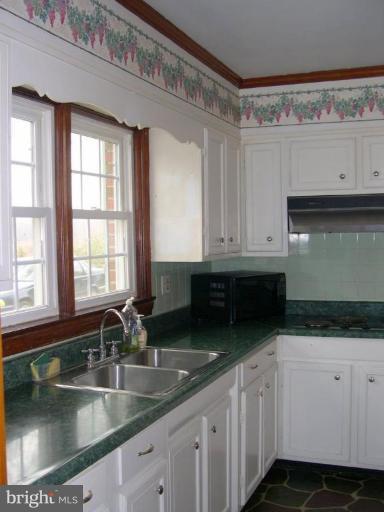 9021 Legion Road Denton, MD 21629 - Photo 16 of 18 Kitchen