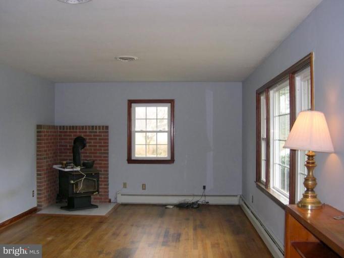 9021 Legion Road Denton, MD 21629 - Photo 6 of 18 Living Room