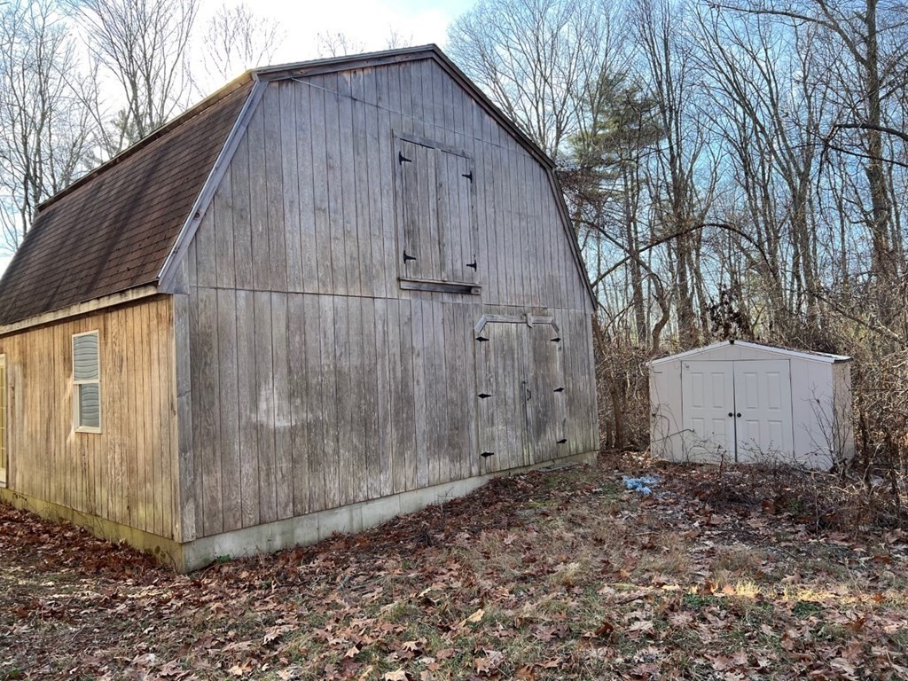 224 Three Rivers Road Wilbraham, MA 01095 - Photo 3 of 6