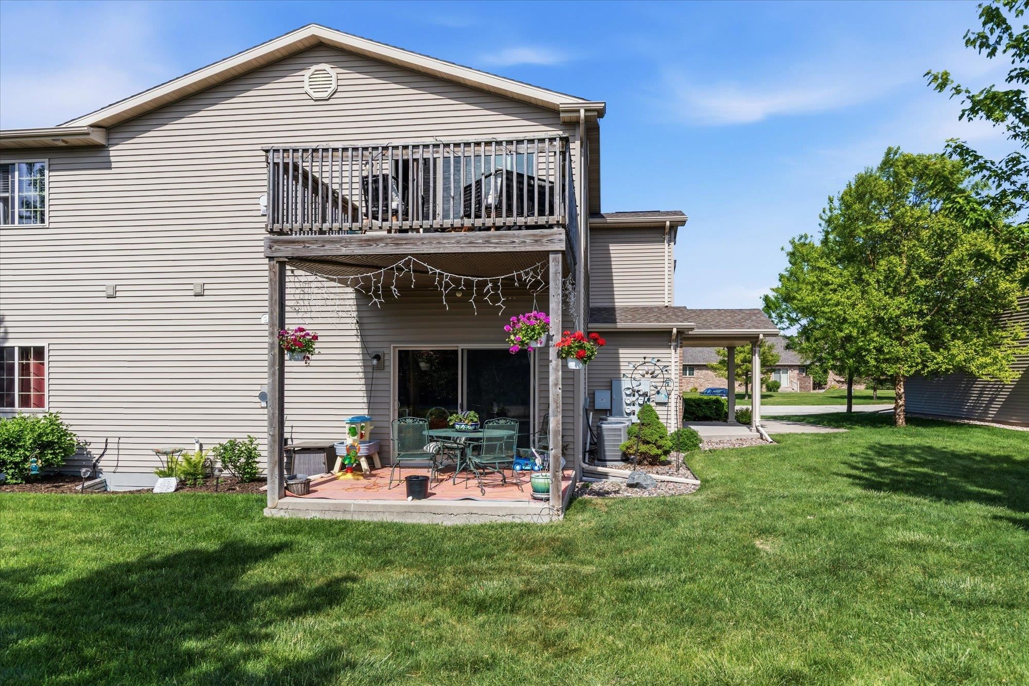 2361 East Plank Road, Unit D Appleton, WI 54915 - Photo 5 of 31