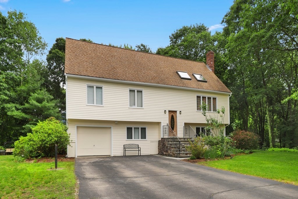 112 Hampton Road Sharon, MA 02067 - Photo 1 of 1 Gallery Image 1