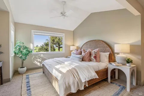 $1,475,000 | 5855 Bodega Avenue, Petaluma, CA 94952