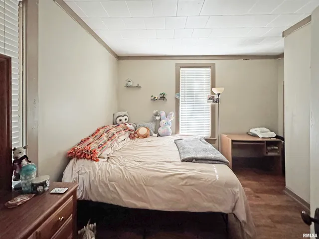 $64,000 | 340 West 2nd Street, Versailles, IL 62378