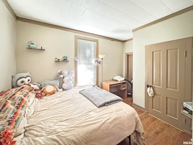 $64,000 | 340 West 2nd Street, Versailles, IL 62378