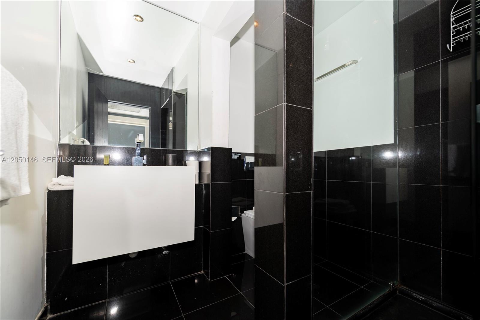 550 Michigan Avenue, Unit 2 Miami Beach, FL 33139 - Photo 7 of 7