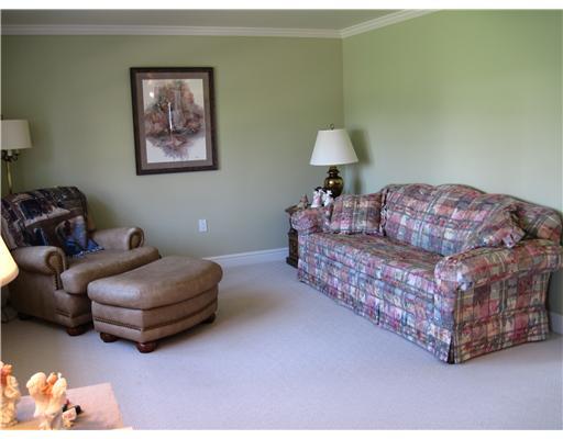 148 Beale Road Sarver, PA 16055 - Photo 9 of 18 Living Room.