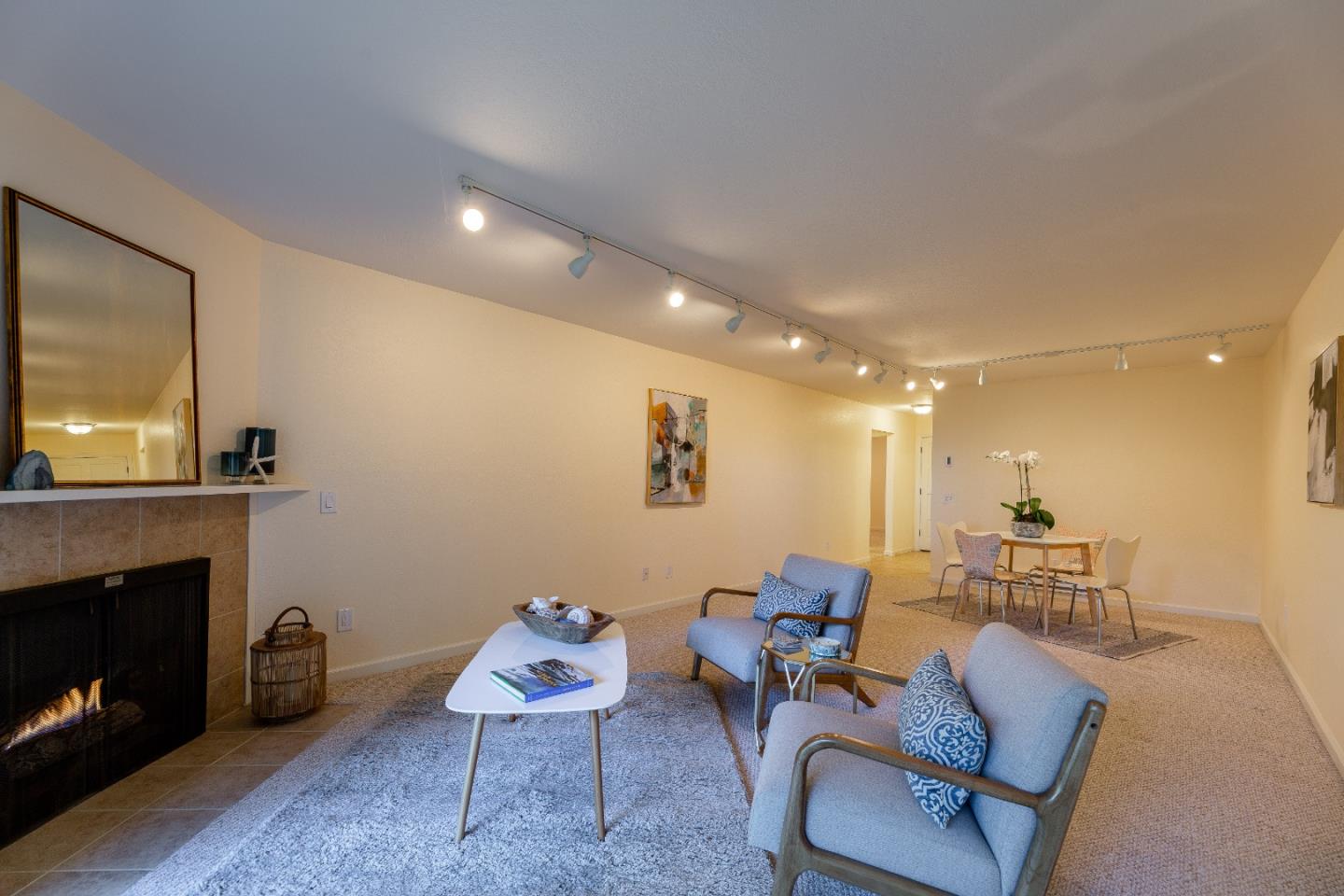 250 Forest Ridge Road, Unit 21 Monterey, CA 93940 - Photo 3 of 20 Gallery Image 3