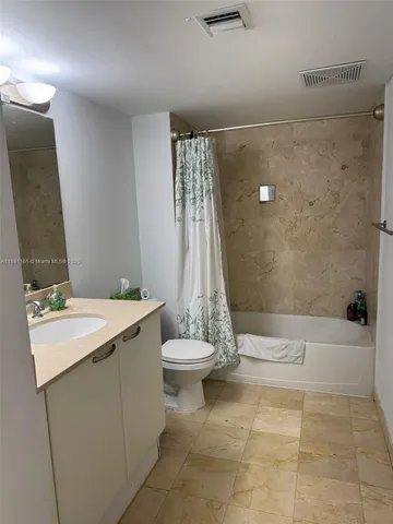 $2,850 | 2101 Brickell Avenue, Unit 308, Miami, FL 33129