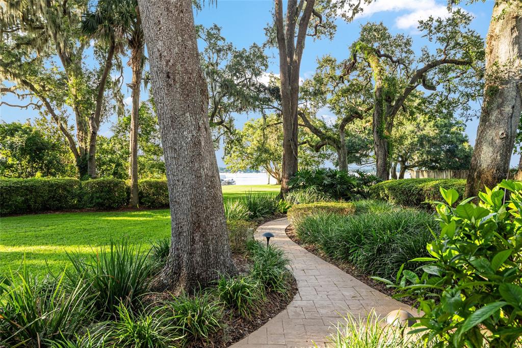 10745 Southeast Sunset Harbor Road Summerfield, FL 34491 - Photo 20 of 66