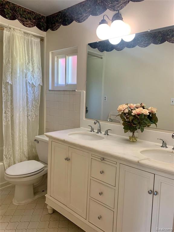33110 Fraser Avenue Fraser, MI 48026 - Photo 10 of 19
