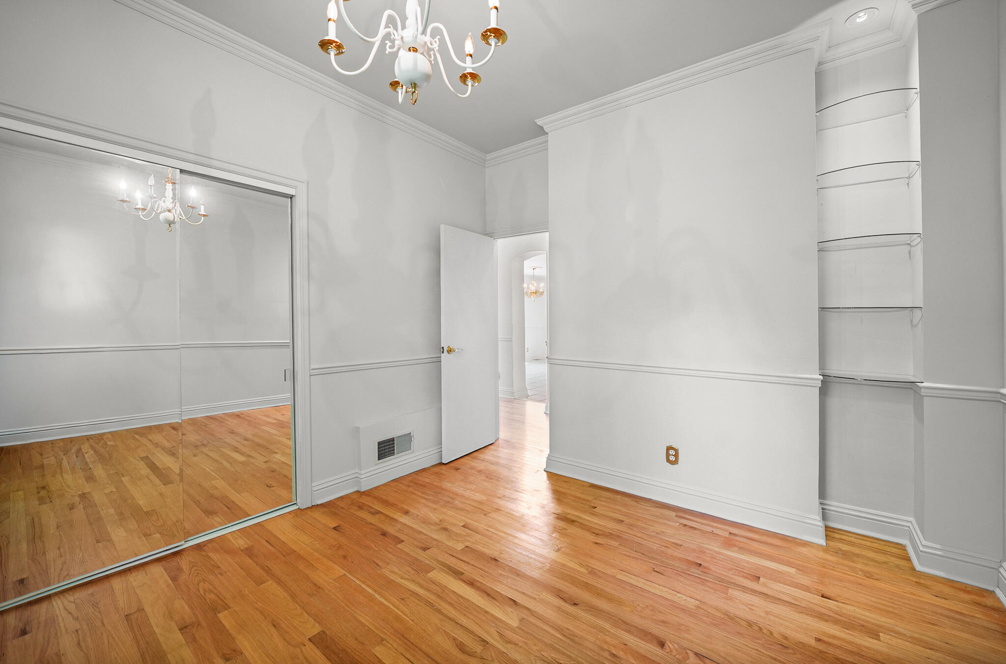 8240 Randolph Street Crown Point, IN 46307 - Photo 26 of 60 2048x1351