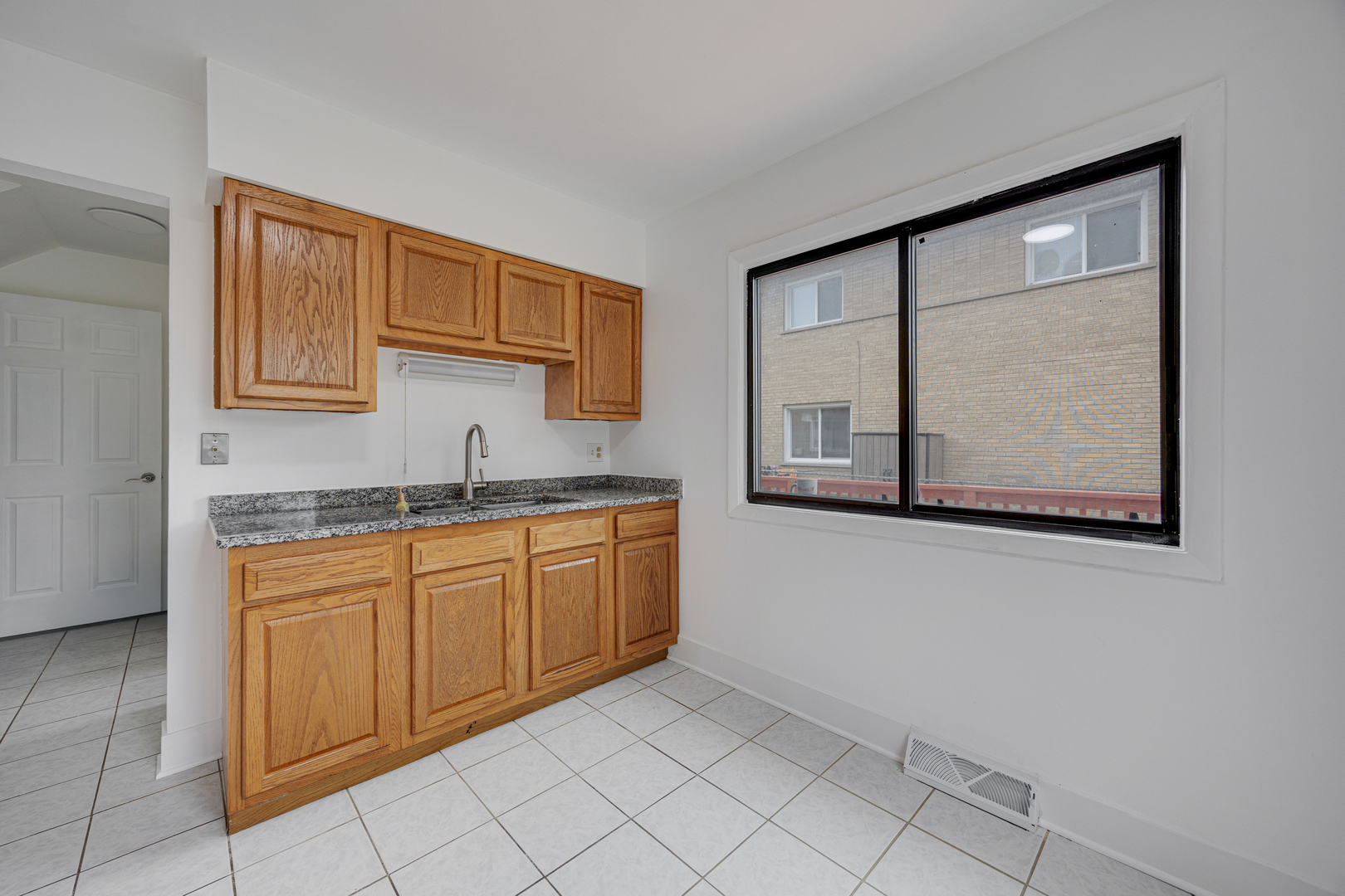 1250 North Wheeling Road Mount Prospect, IL 60056 - Photo 14 of 30 Gallery Image 14