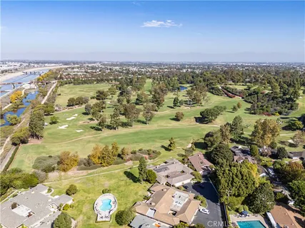 $1,295,000 | 627 Avery Place, Long Beach, CA 90807