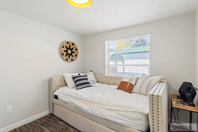 $650,000 | 107-109 Willow Street, Mackay, ID 83251