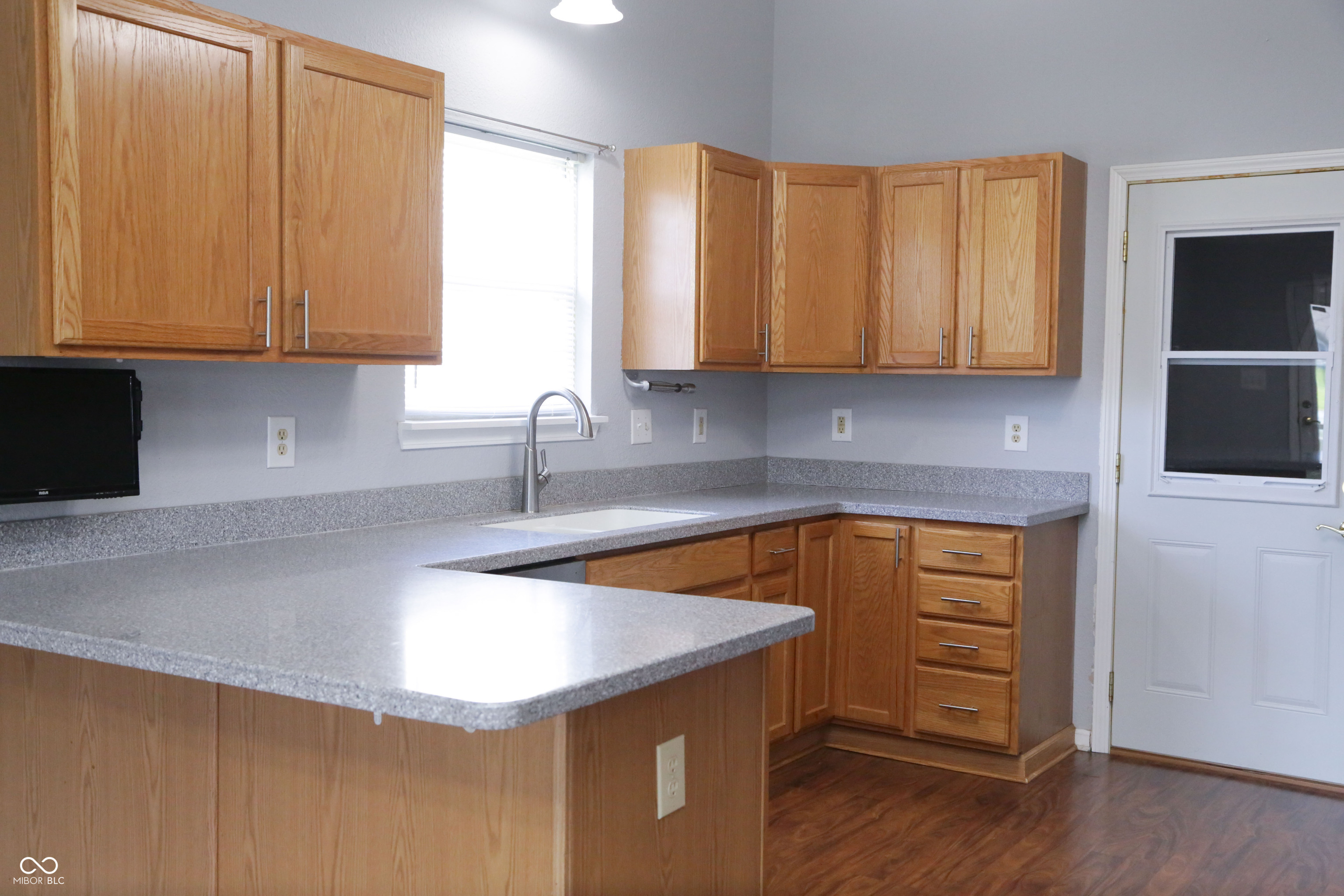 12 Longview Bend Brownsburg, IN 46112 - Photo 5 of 15
