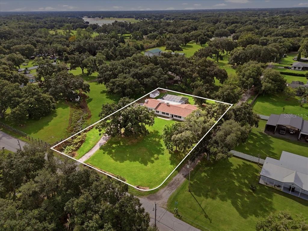 2925 McGee Road Plant City, FL 33565 - Photo 10 of 74 Gallery Image 10