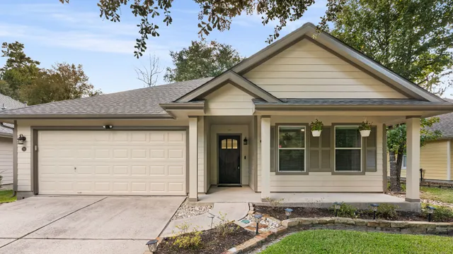 $2,650 | 26 South Vesper Bend Circle, The Woodlands, TX 77382