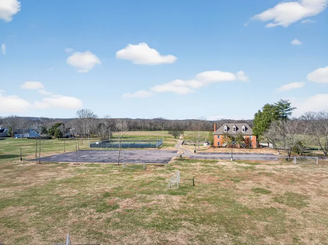 $879,900 | 511 Arbor Drive, Franklin, TN 37069