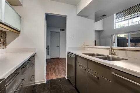 $180,000 | 3105B Wycliff Avenue, Dallas, TX 75219