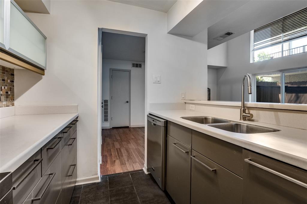 3105B Wycliff Avenue Dallas, TX 75219 - Photo 8 of 17