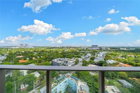 $4,250,000 | 2678 Tigertail Avenue, Unit 1702, Miami, FL 33133