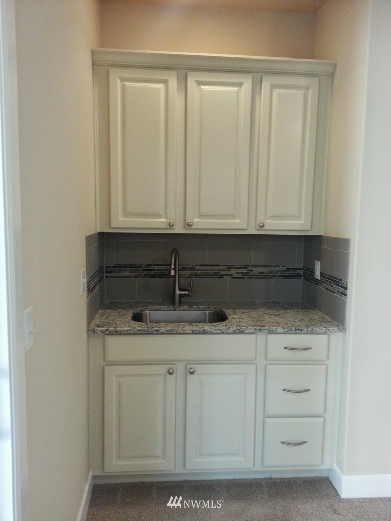 20049 94th Avenue Northeast Bothell, WA 98011 - Photo 20 of 23