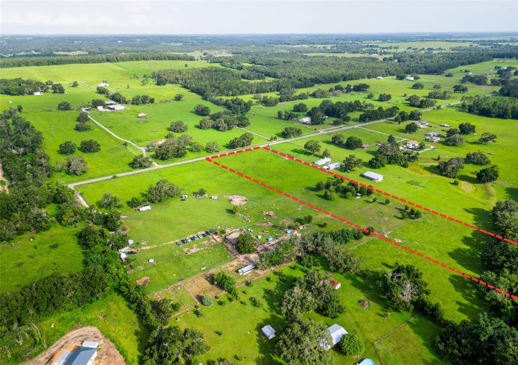 Powerline Road Dade City, FL 33523 - Photo 7 of 10 a view of a city