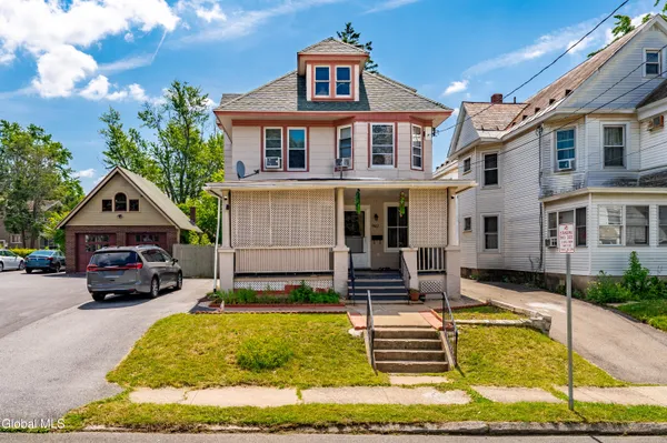 $375,000 | 942 Central Parkway, Schenectady, NY 12309