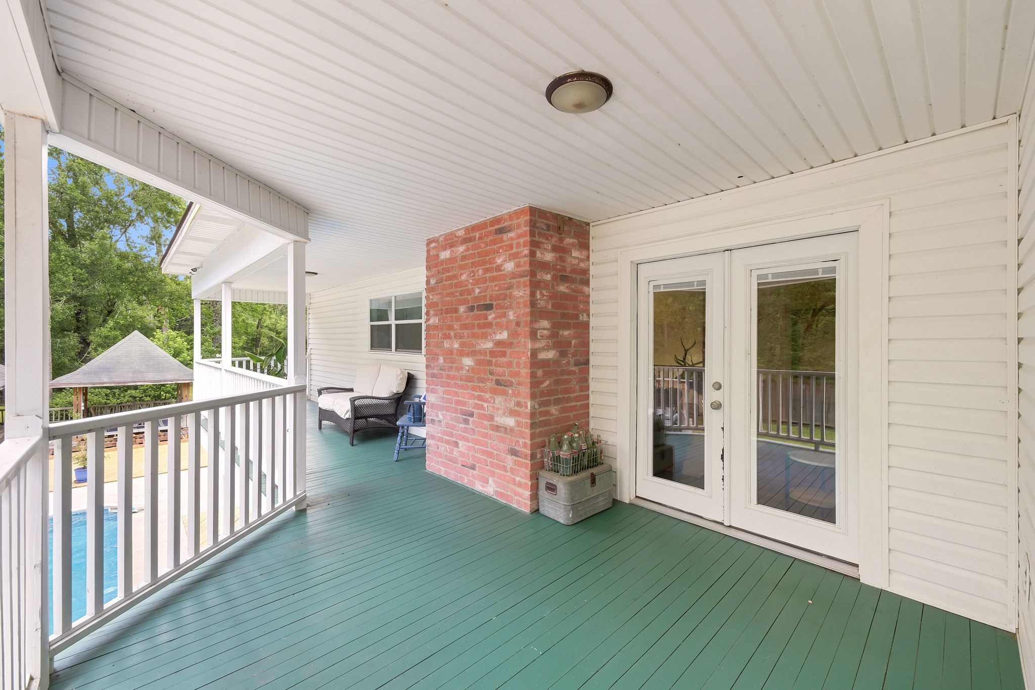 11375 Best Road Beaumont, TX 77713 - Photo 33 of 49 Upstairs patio.
