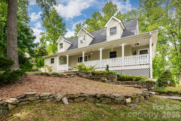$595,000 | 10 Terrapin Trail, Flat Rock, NC 28731