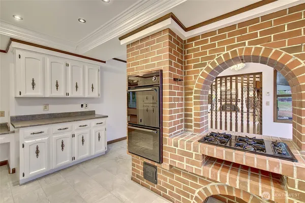 $1,500,000 | 5008 169th Street Southeast, Bothell, WA 98012