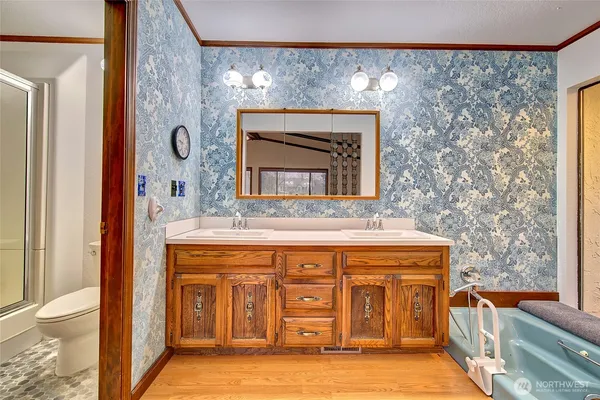 $1,500,000 | 5008 169th Street Southeast, Bothell, WA 98012