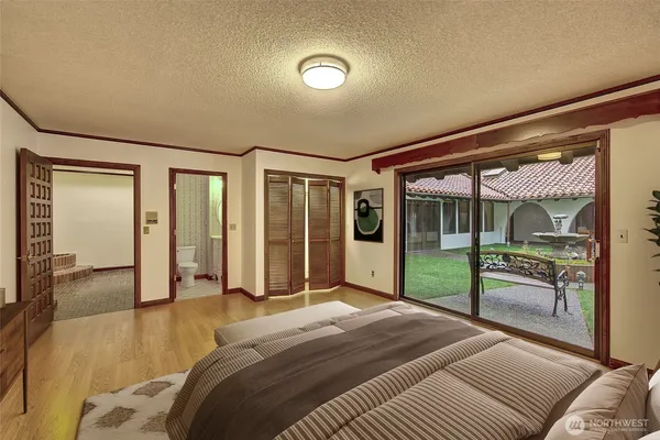$1,500,000 | 5008 169th Street Southeast, Bothell, WA 98012