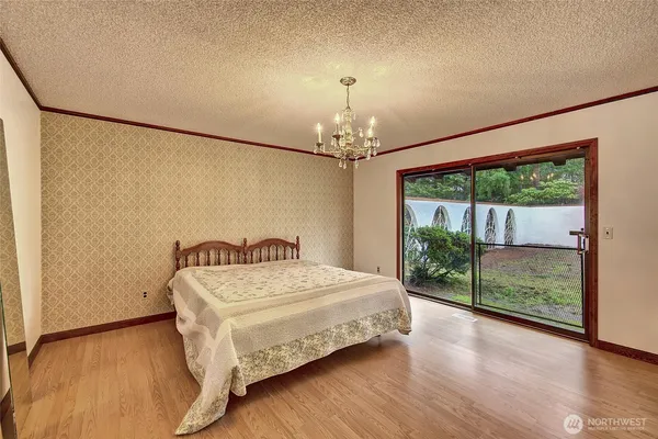 $1,500,000 | 5008 169th Street Southeast, Bothell, WA 98012