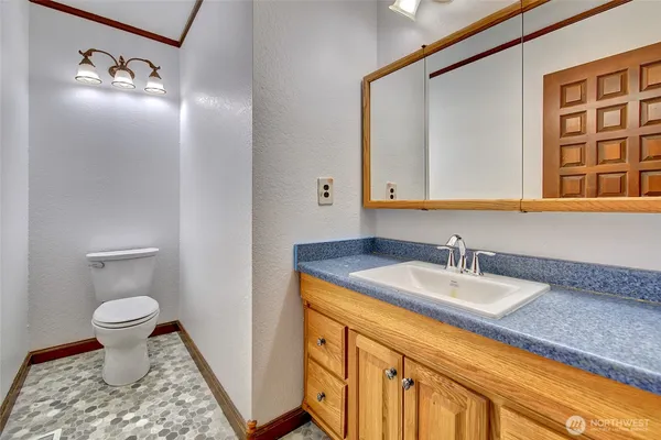 $1,500,000 | 5008 169th Street Southeast, Bothell, WA 98012