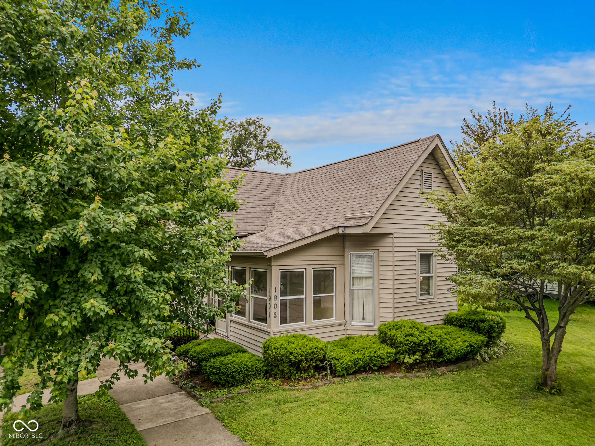 1902 Gilmore Street Columbus, IN 47201 - Photo 1 of 24