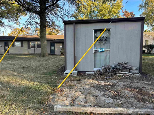 $205,000 | 1224 West Clark, Berne, IN 46711