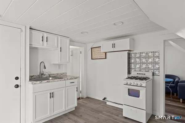 $1,250 | 316 Wilson Street, Unit 3, Waterbury, CT 06708