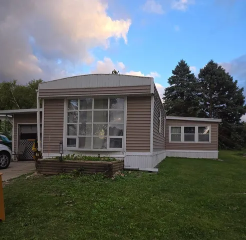 $49,900 | 209 Evergreen Drive, Marshall, WI 53559