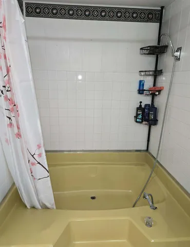 $49,900 | 209 Evergreen Drive, Marshall, WI 53559