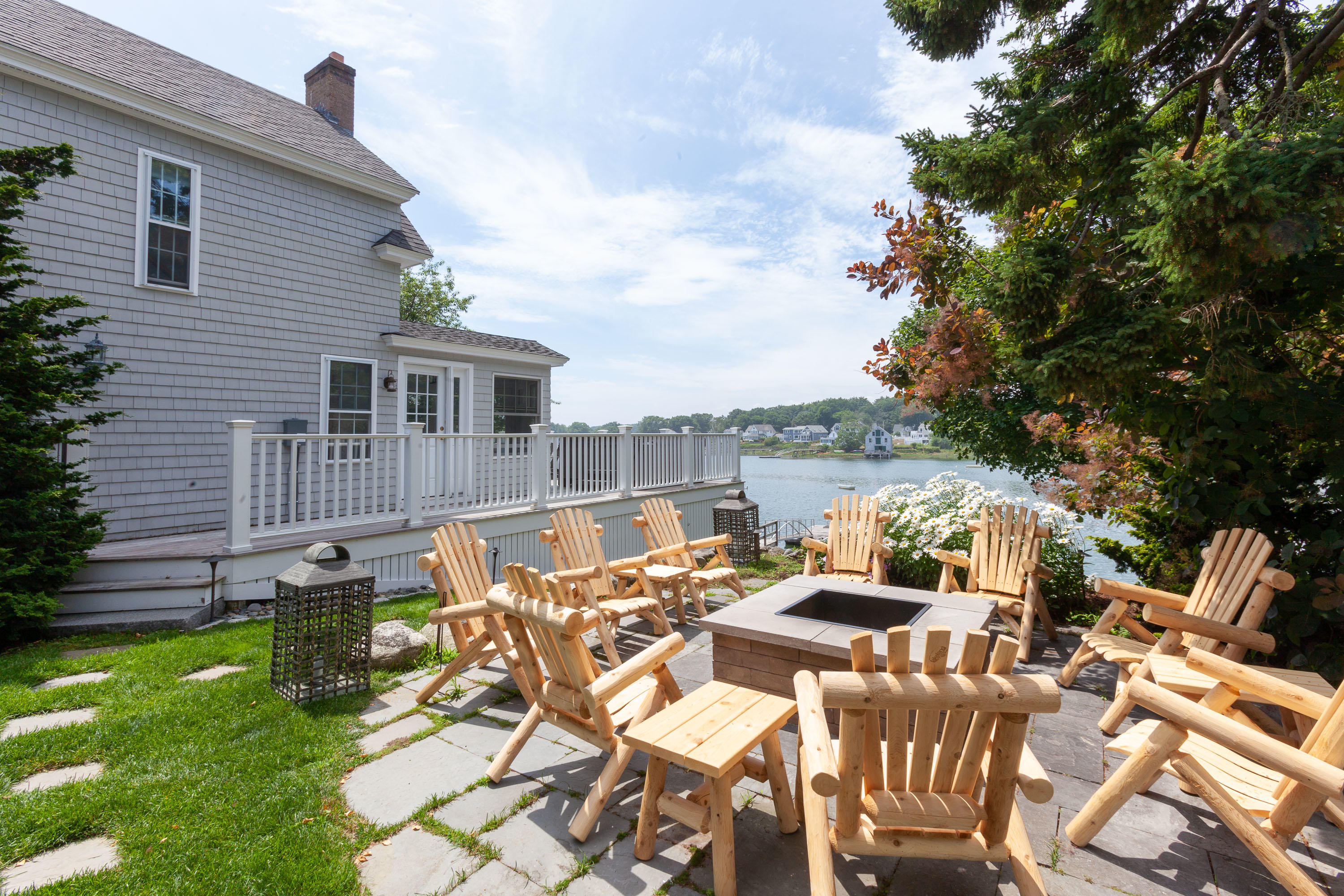 41 Pier Road Kennebunkport, ME 04046 - Photo 6 of 39 packmaynard_41pierrdkennebunkport_rs_pri