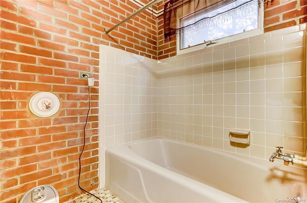 202 Forest Dellinger Road Bessemer City, NC 28016 - Photo 12 of 20 Gallery Image 12