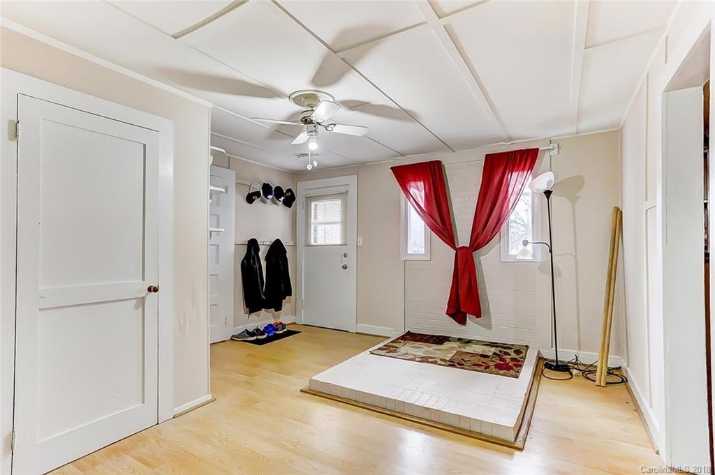 202 Forest Dellinger Road Bessemer City, NC 28016 - Photo 5 of 20 Gallery Image 5