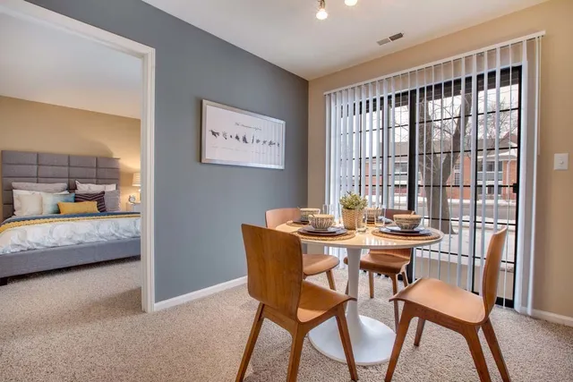 $1,629 | 14 Lincoln Oaks Drive, Unit 1003, Willowbrook, IL 60527