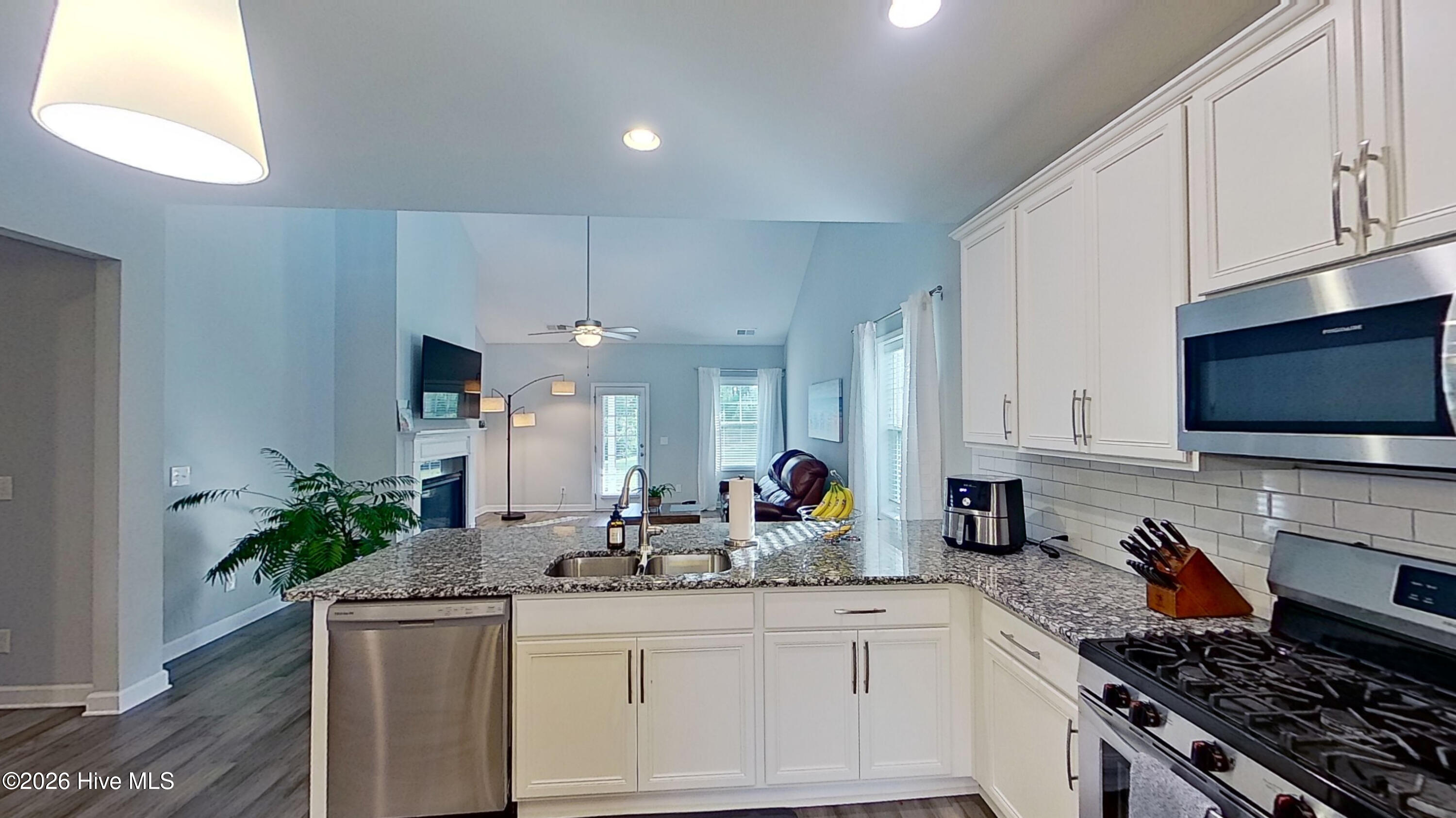 9068 Gardens Grove Road Leland, NC 28451 - Photo 6 of 34 06-9068 Gardens Grove