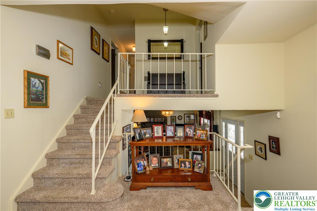 4487 Memphis Road Whitehall, PA 18052 - Photo 20 of 47