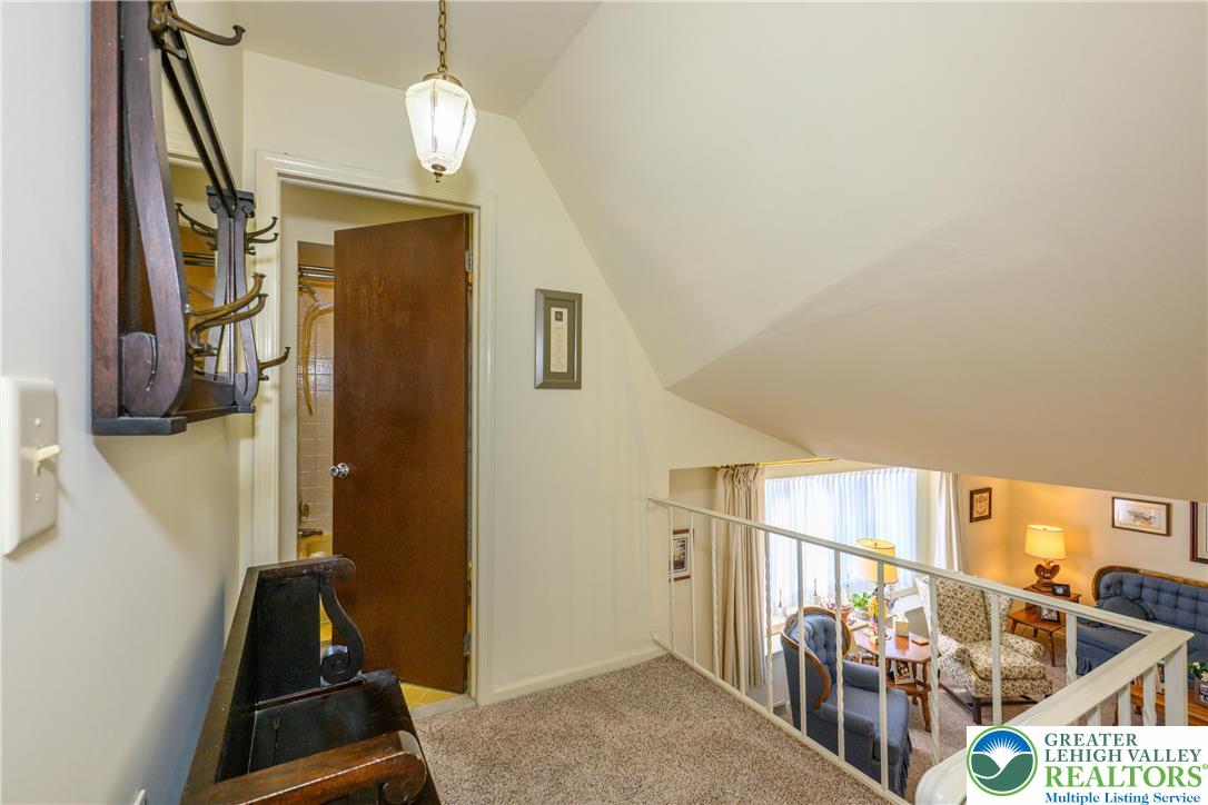 4487 Memphis Road Whitehall, PA 18052 - Photo 24 of 47